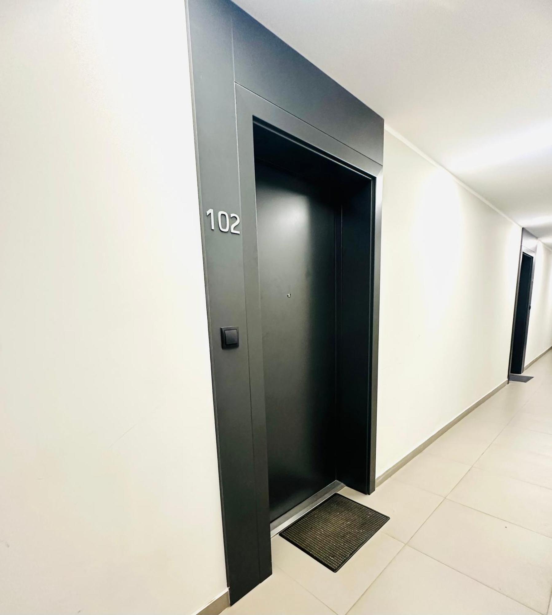 Apartment Male Garbary 8 *