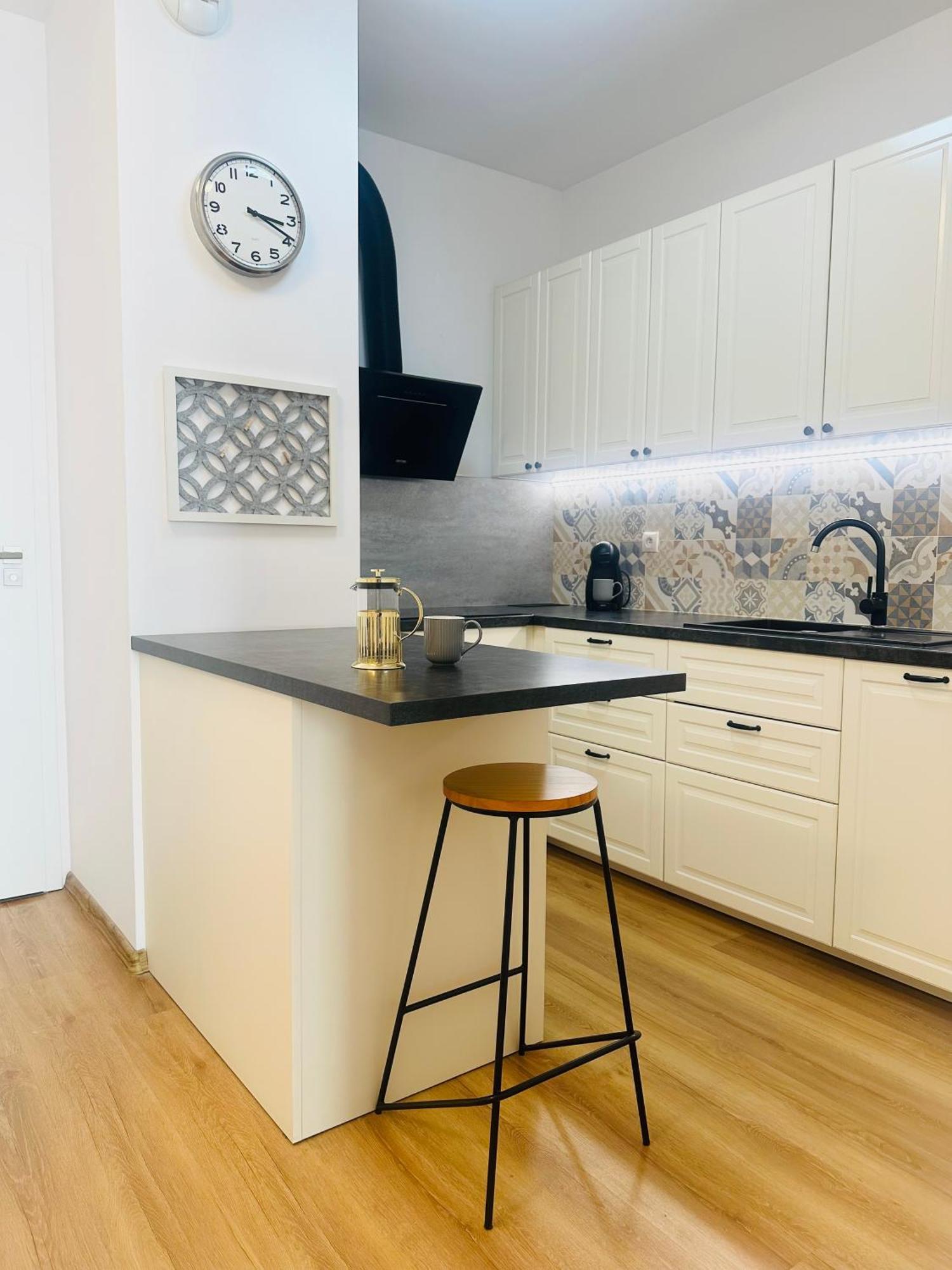Apartment Male Garbary 8 *